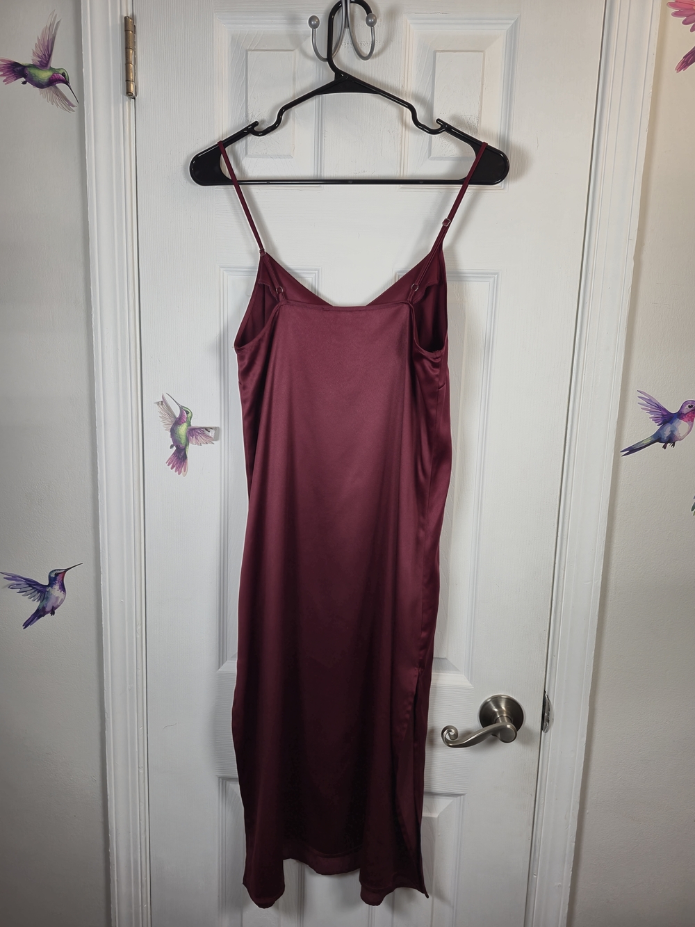 Forever 21 Burgundy Satin V-Neck Midi Slip Cocktail Date Night Dress Y2K - Picture 4 of 5